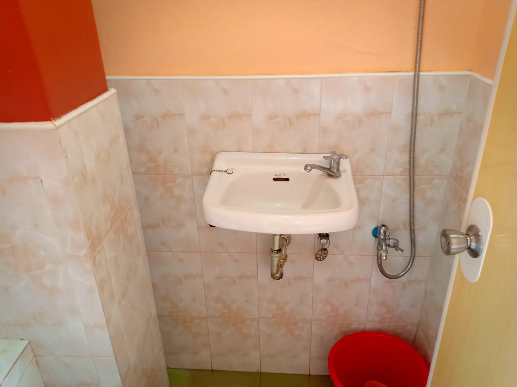 Actual Sphere Lodge wash area